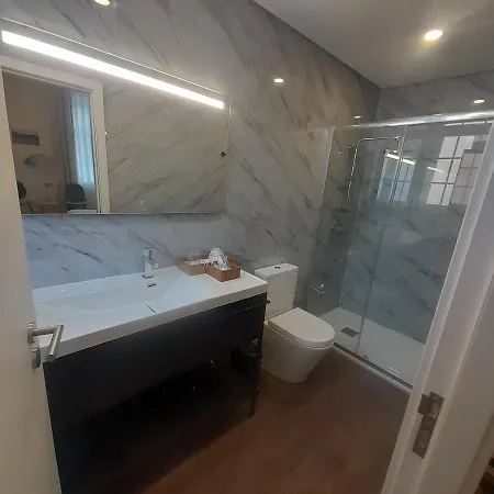 Douro Avenida Alojamento de Acomodação e Pequeno-almoço 3*